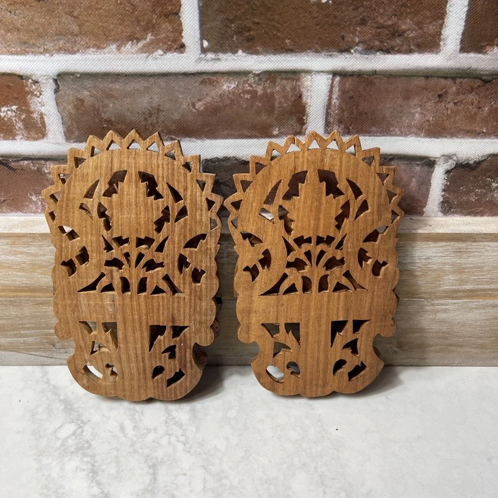 Vintage Pair (2) Hand Carved Wooden Folding Wall Shelf Maple Leaf Carving